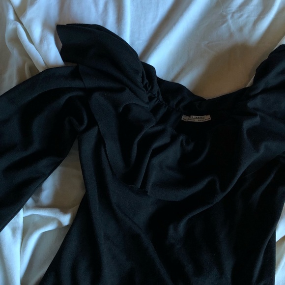 🌸ZARA Onepiece off the Shoulder🌸 - Picture 2 of 3